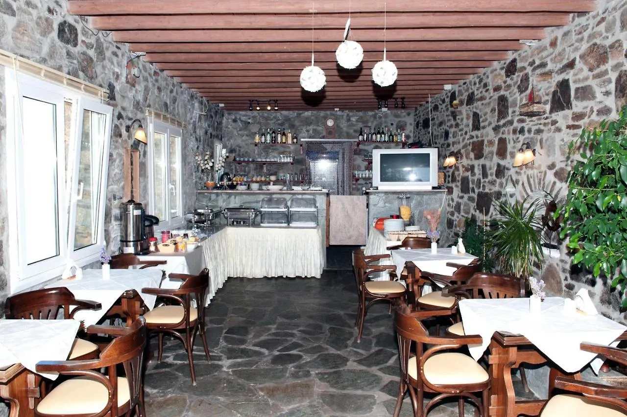 Vana Holidays Ορνός Ξενοδοχείο